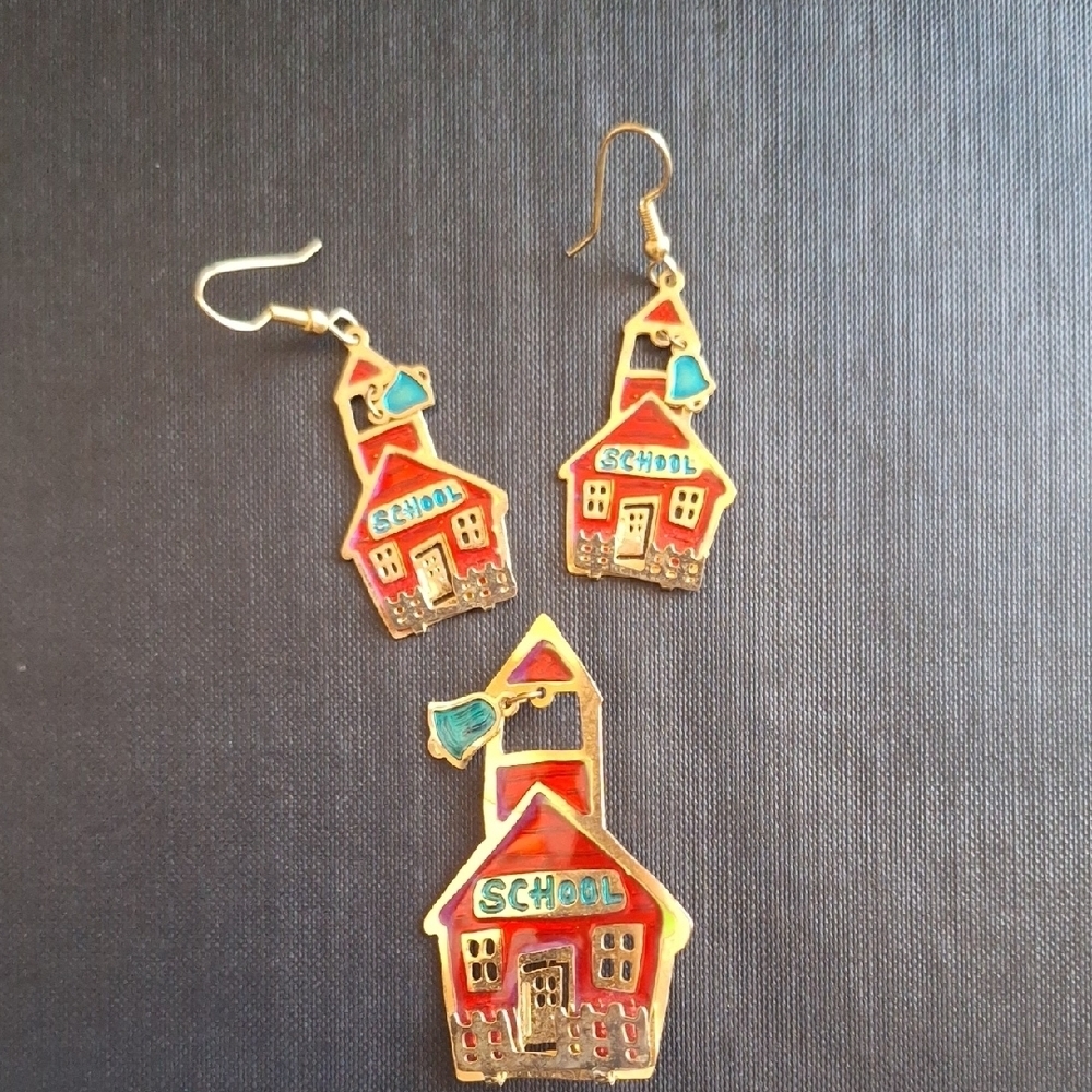 Festive Schoolhouse Earrings and Brooch Set - Picture 2 of 8